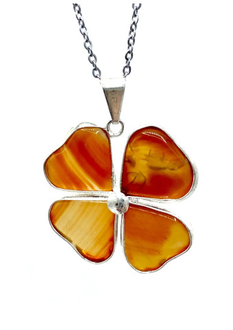 Colgante Trébol Cornalina